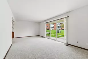 230 S State St, Zeeland, MI 49464 - Photo 2