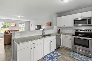 5211 Lk Pines Ct, Vicksburg, MI 49097 - Photo 10