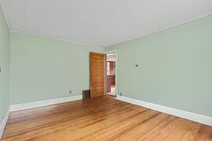12421 E Michigan Ave, Battle Creek, MI 49014 - Photo 20