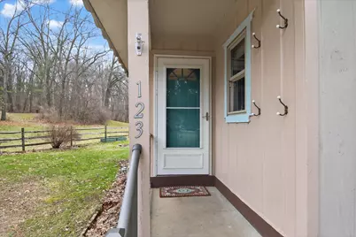 123 Kochs Bay, Grass Lake, MI 49240 - Photo 4
