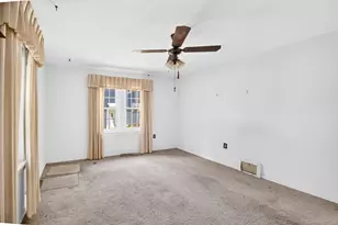 130 W Hughes St, Marshall, MI 49068 - Photo 8