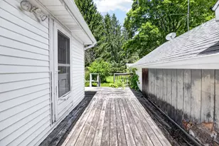 130 W Hughes St, Marshall, MI 49068 - Photo 36