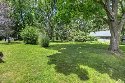 130 W Hughes Street, Marshall, MI 49068 - Photo 32