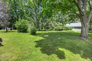130 W Hughes St, Marshall, MI 49068 - Photo 32