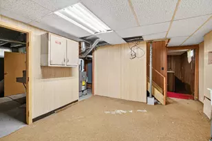 130 W Hughes St, Marshall, MI 49068 - Photo 26
