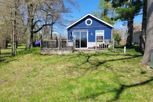 31421 Co Rd 388, Gobles, MI 49055 - Photo 4