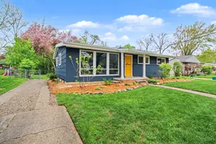 2702 Cranbrook Rd, Ann Arbor, MI 48104 - Photo 2