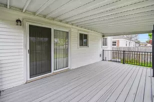 32517 Avondale St, Westland, MI 48186 - Photo 12