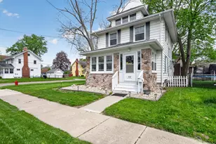 810 Union St, Jackson, MI 49203 - Photo 1