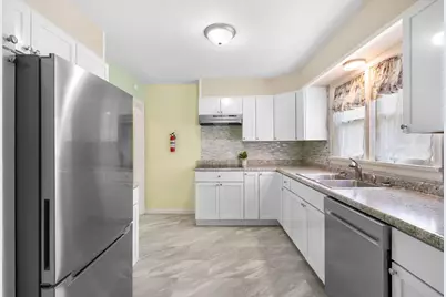 74 Seivour Avenue, Battle Creek, MI 49037 - Photo 18