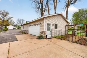 13117 Lakeshore Dr, Shelbyville, MI 49344 - Photo 38