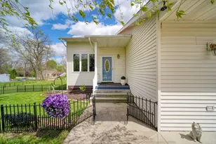 7155 Bayview Rd, Jackson, MI 49201 - Photo 1