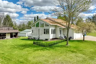 7155 Bayview Rd, Jackson, MI 49201 - Photo 58