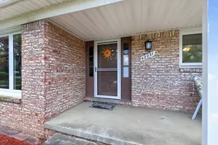 42231 Ladywood Dr, Northville, MI 48168 - Photo 6