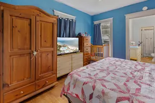 142 S West St, Hillsdale, MI 49242 - Photo 20