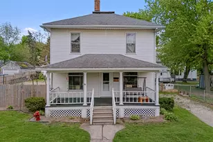 142 S West St, Hillsdale, MI 49242 - Photo 1