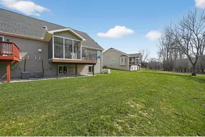 4022 Stoneridge Drive, Jackson, MI 49203 - Photo 8