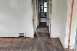 15001 Freeland St, Detroit, MI 48227 - Photo 6