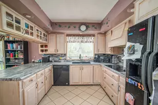 7751 S Sheridan Rd, Sheridan, MI 48884 - Photo 6