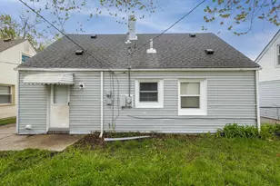 22778 Almond Ave, Eastpointe, MI 48021 - Photo 4