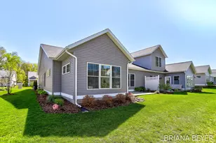 1012 Maplewood Ct, Holland, MI 49423 - Photo 34