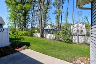 1012 Maplewood Ct, Holland, MI 49423 - Photo 36