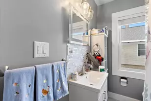 1103 Franklin Ave, Grand Haven, MI 49417 - Photo 28