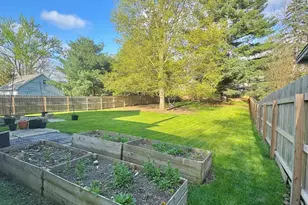 81 N Norwood St, Hillsdale, MI 49242 - Photo 20
