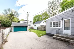 1425 E Park Pl, Ann Arbor, MI 48104 - Photo 28