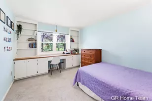 4090 Baywood Dr SE, Grand Rapids, MI 49546 - Photo 30