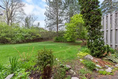 618 Watersedge Drive, Ann Arbor, MI 48105 - Photo 8