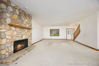 786 N Shore Drive, Holland, MI 49424 - Photo 14
