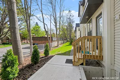 1993 N Shorewood Lane, Holland, MI 49423 - Photo 4