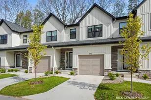 1993 N Shorewood Ln, Holland, MI 49423 - Photo 6