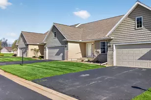 3690 Terrace Hills Ln, Jackson, MI 49203 - Photo 2