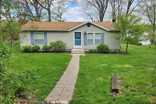 308 Lake Shore Dr, Cassopolis, MI 49031 - Photo 4
