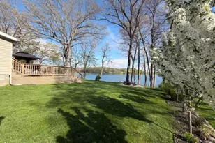 308 Lake Shore Dr, Cassopolis, MI 49031 - Photo 8