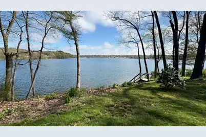 308 Lake Shore Drive, Cassopolis, MI 49031 - Photo 28