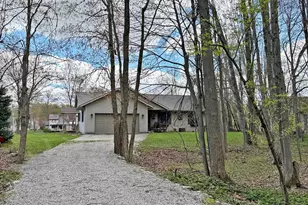 8917 Longview Dr, Canadian Lakes, MI 49346 - Photo 26