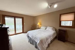8917 Longview Dr, Canadian Lakes, MI 49346 - Photo 14