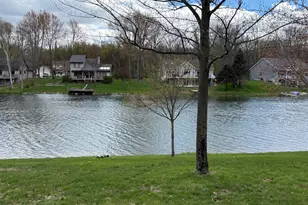 8917 Longview Dr, Canadian Lakes, MI 49346 - Photo 4