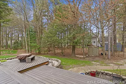 2918 Foxboro Lane, Holland, MI 49424 - Photo 10