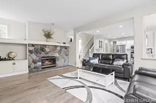2918 Foxboro Ln, Holland, MI 49424 - Photo 18