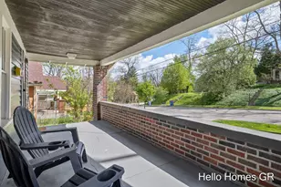 949 College Ave NE, Grand Rapids, MI 49503 - Photo 4