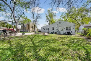 20435 Louise St, Livonia, MI 48152 - Photo 30