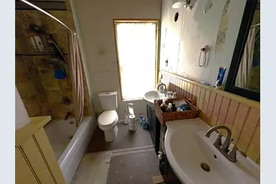 211 Maple Street, Manistee, MI 49660 - Photo 26