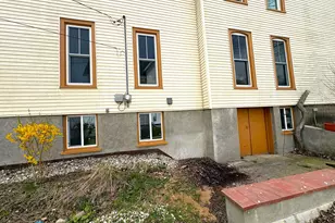 211 Maple St, Manistee, MI 49660 - Photo 36
