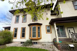 211 Maple St, Manistee, MI 49660 - Photo 38