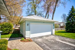 17554 Grand River Ave, Spring Lake, MI 49456 - Photo 30
