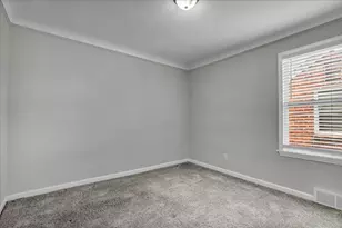 18627 Washburn St, Detroit, MI 48221 - Photo 20